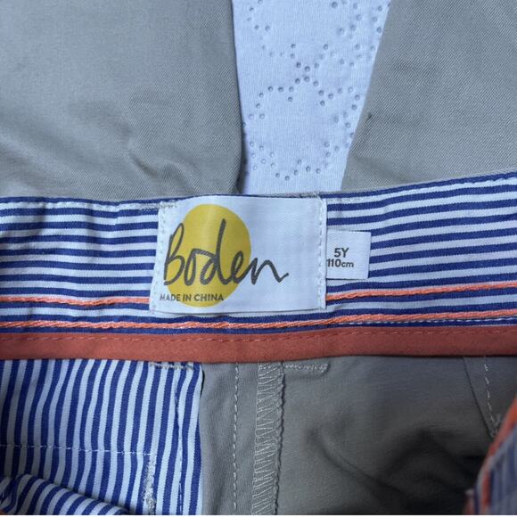 Boden Chino Style Khaki Pants Size 5 - Picture 6 of 6